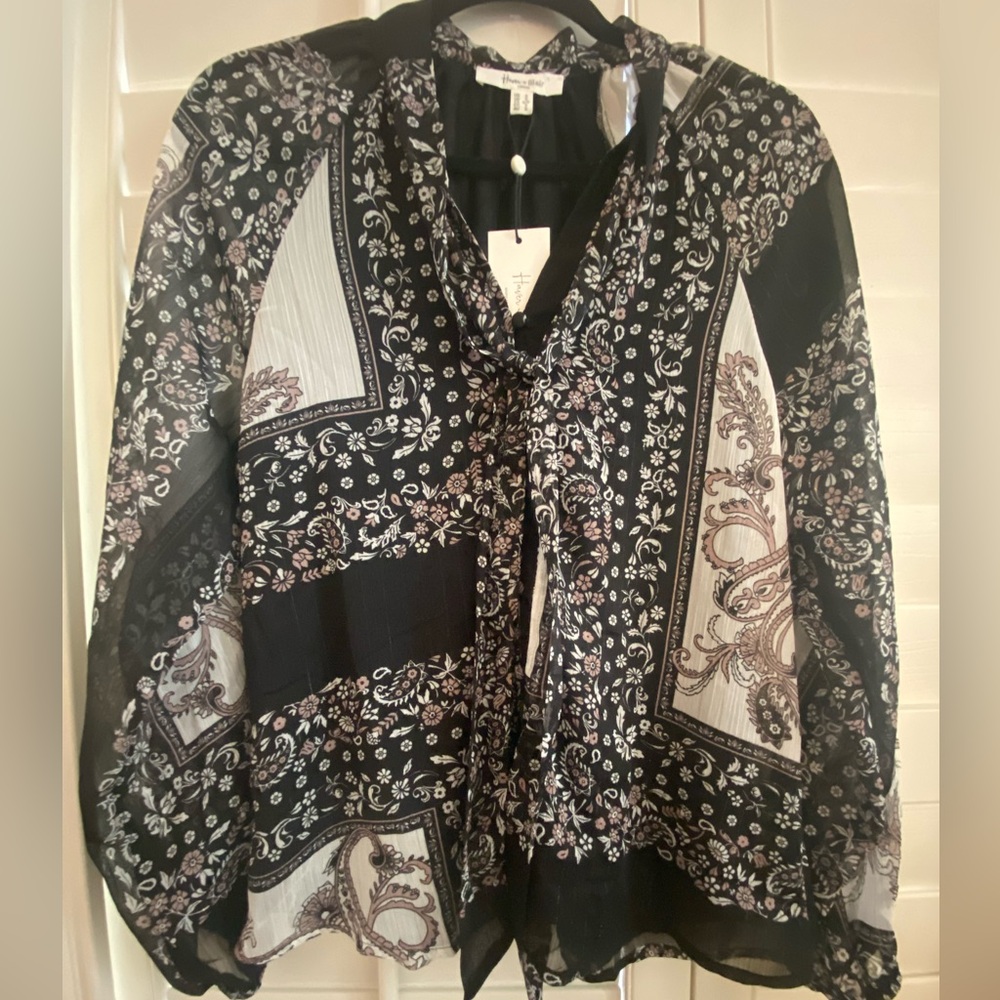 Haver & Blair London Chic Sheer Black and White Flower Paisley Blouse size Small